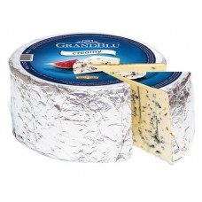 Купить Сыр MILKANA GrandBlu Сливочный с голубой плесенью 56%, без змж, весовой в Ленте