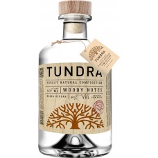 Купить Водка TUNDRA Woody notes Водка крайнего севера особая 40%, 0.5л в Ленте