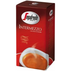Купить Кофе зерновой SEGAFREDO Intermezzo натуральный жареный, 1кг, Польша, 1000 г в Ленте
